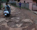 M’lore : Potholes put brakes on residents’ lives